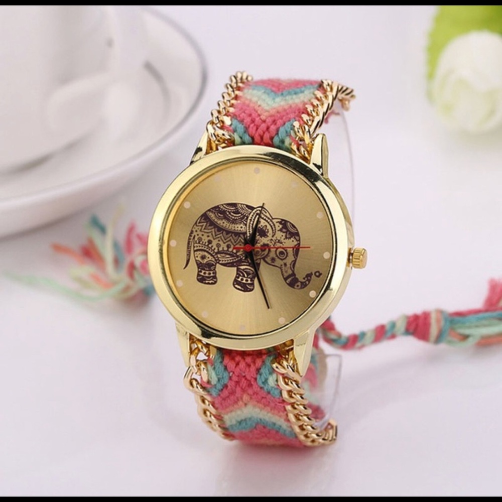 Waved rope band watch